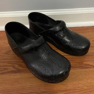 Dansko Tooled Black Clogs